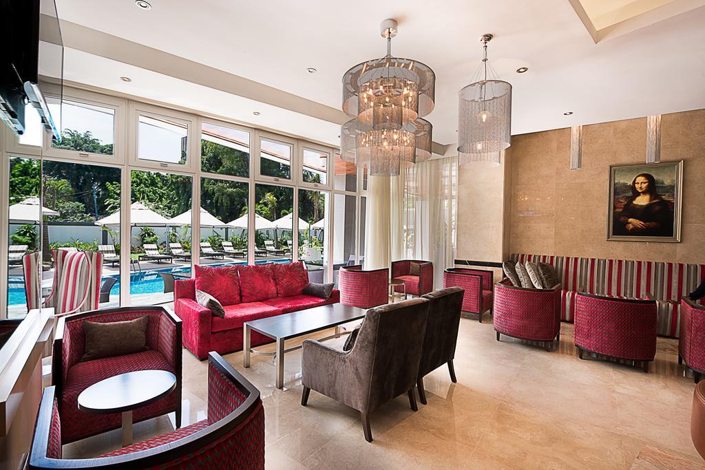 The George Hotel Lagos Extérieur photo